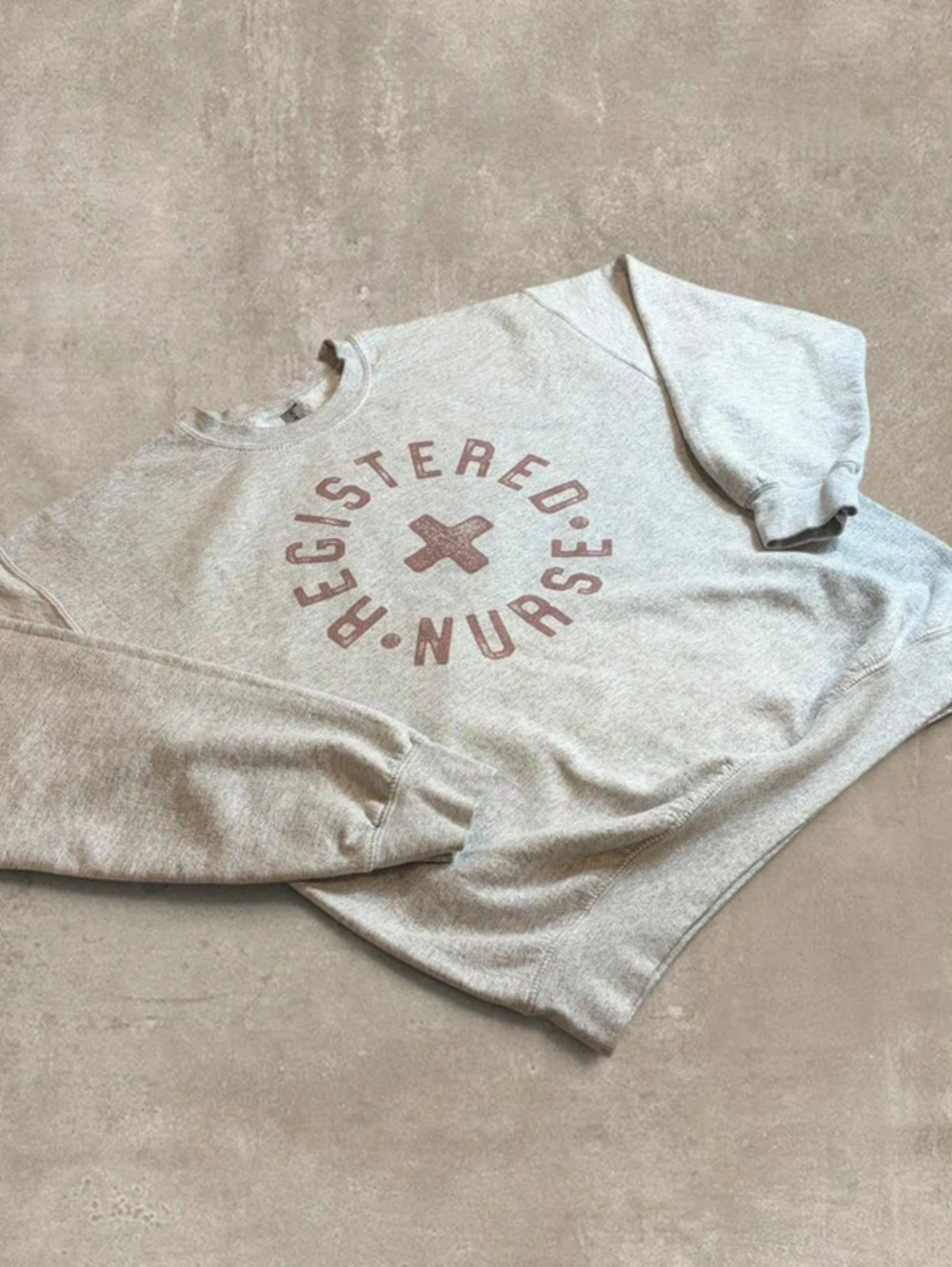 Vintage Style Registered Nurse RN Graphic Crewneck Sweatshirt Grey Unisex Large